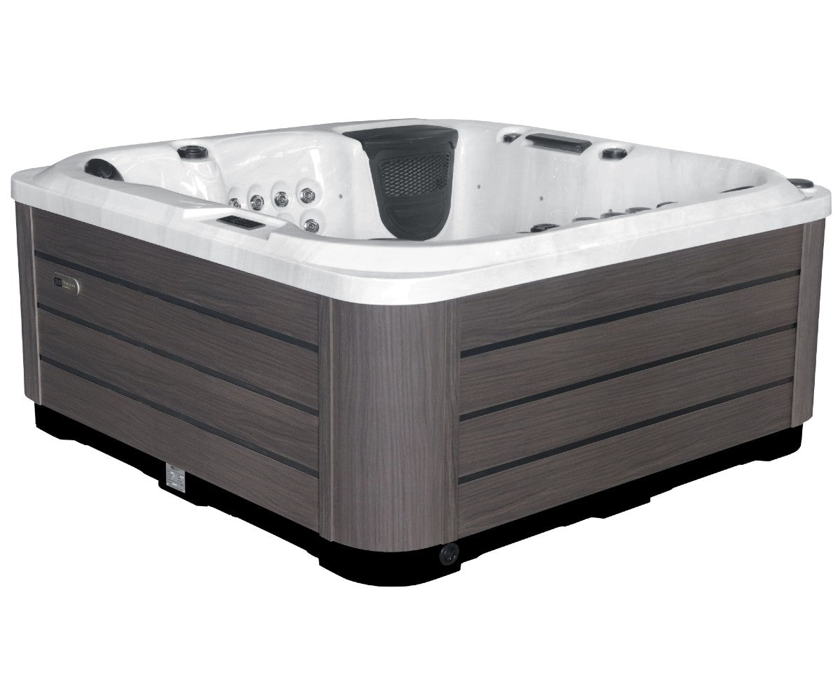 Palma Hot Tub