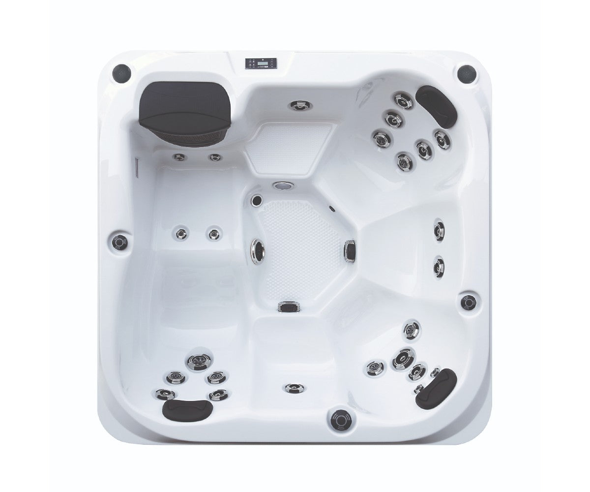 Reims Hot Tub