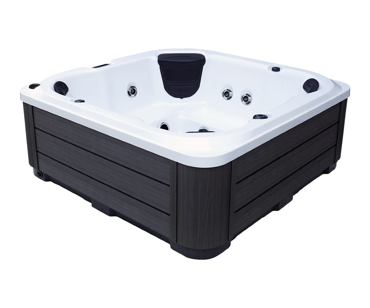 St Tropez Hot Tub